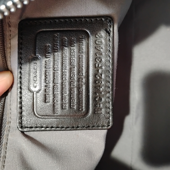 Coach Peyton Leather Nancy Satchel 2014 - Picture 9 of 15